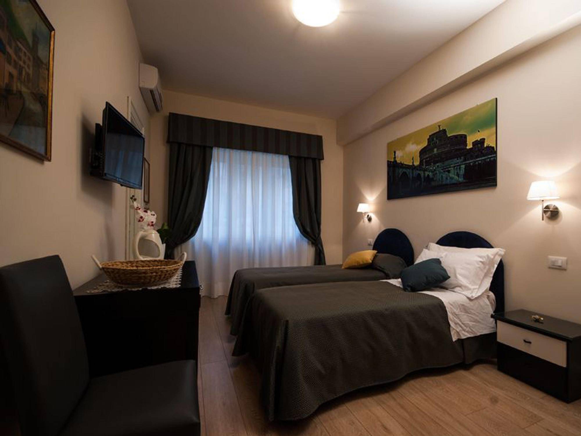 Hotel Domus Bella Roma Esterno foto