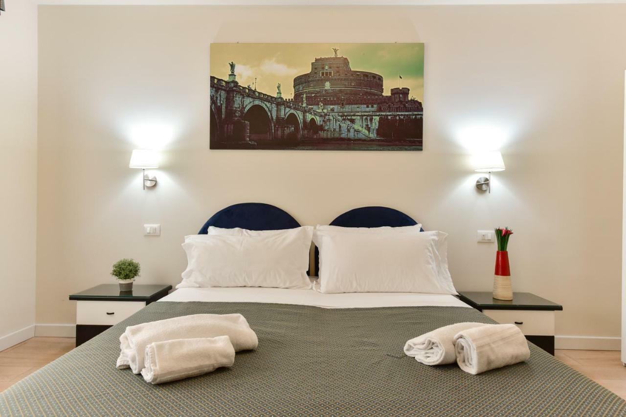 Hotel Domus Bella Roma Esterno foto