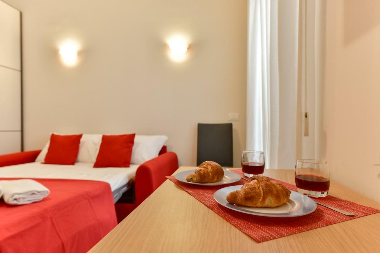 Hotel Domus Bella Roma Esterno foto