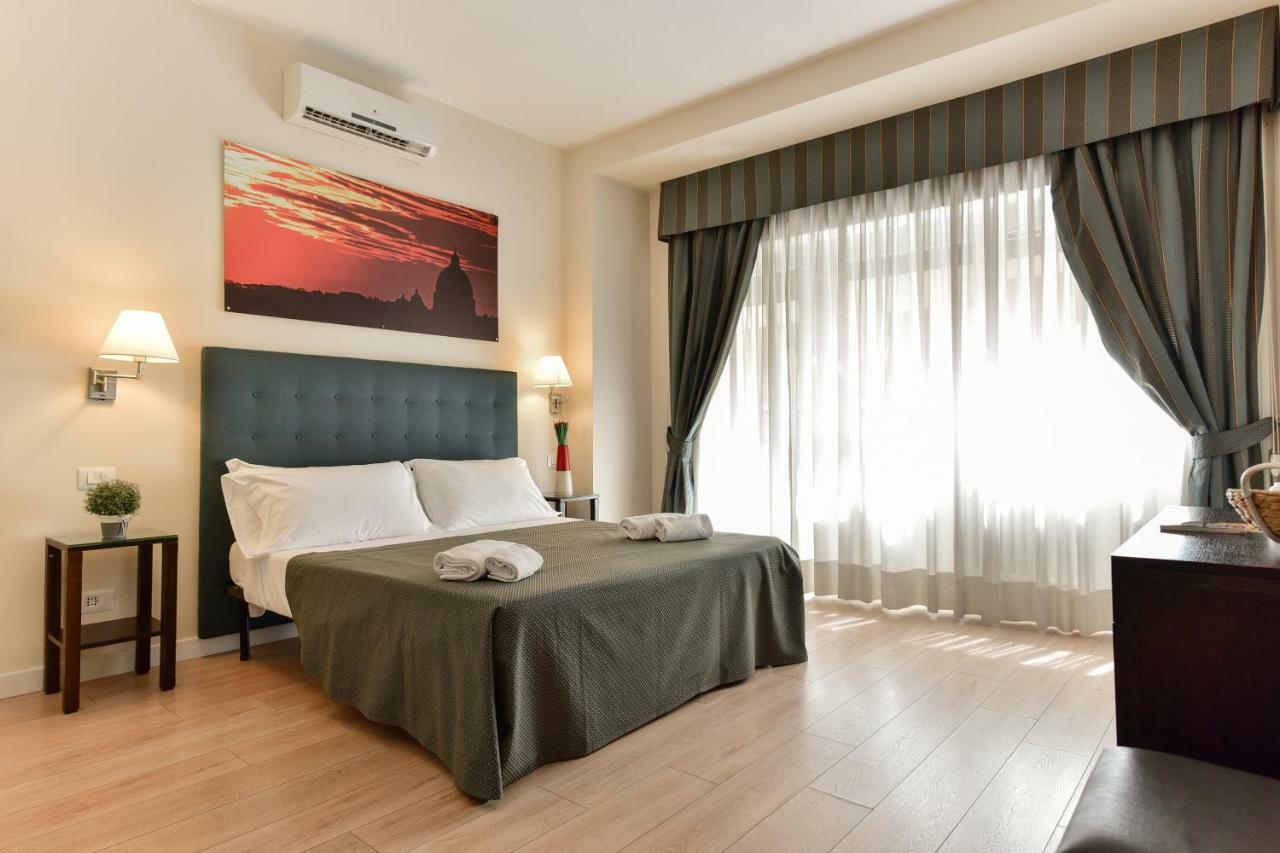Hotel Domus Bella Roma Esterno foto