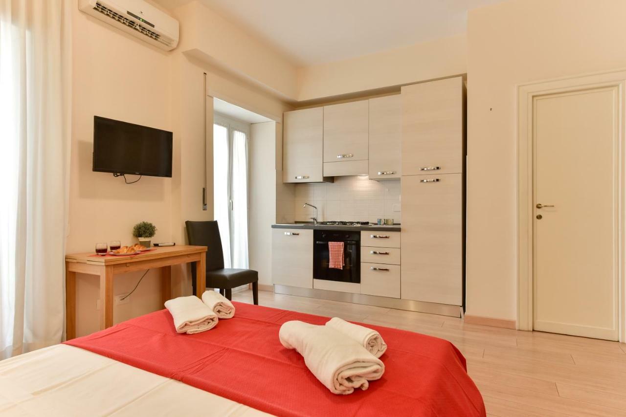 Hotel Domus Bella Roma Esterno foto
