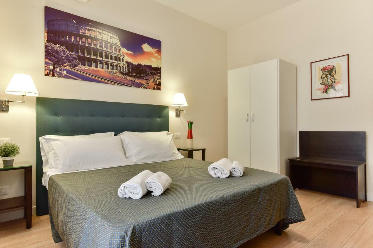 Hotel Domus Bella Roma Esterno foto