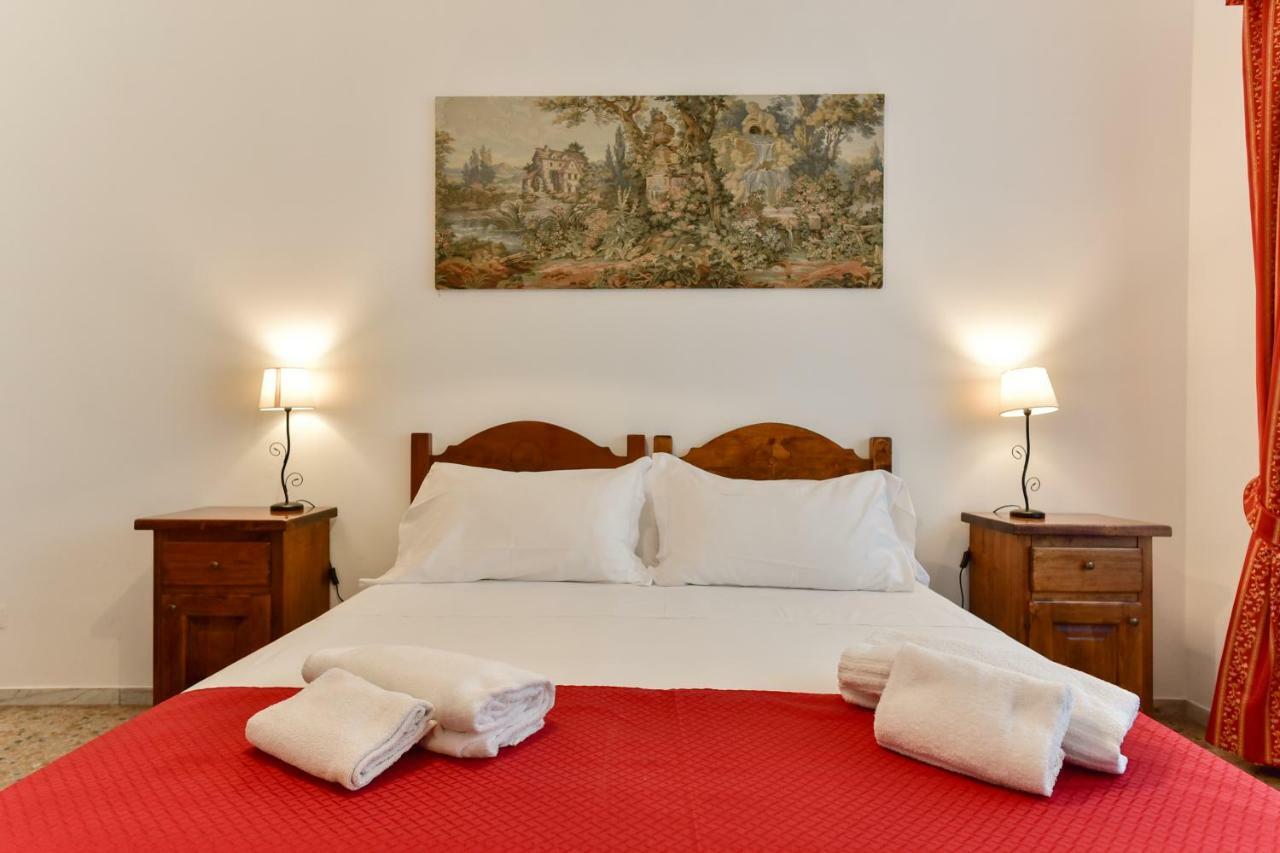 Hotel Domus Bella Roma Esterno foto